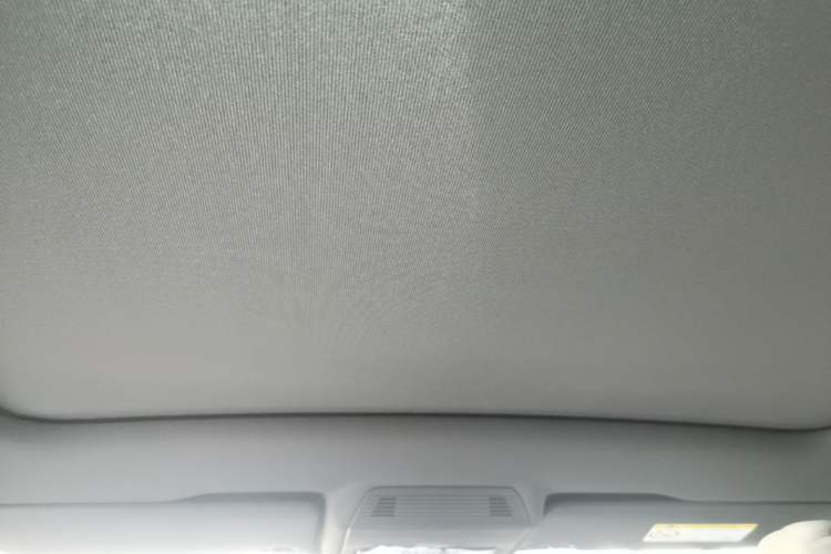Used Volkswagen ID.UNYX 2025 Pure Model Headliner