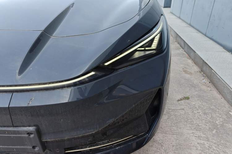 Used Volkswagen ID.UNYX 2025 Pure Model Left Front Headlight