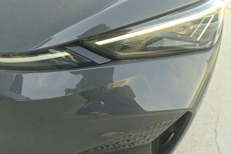 Used Volkswagen ID.UNYX 2025 Pure Model Left Front Headlight
