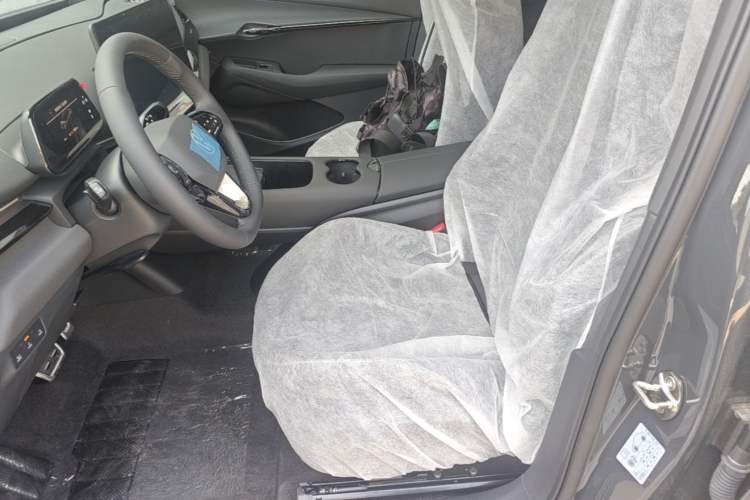 Used Volkswagen ID.UNYX 2025 Pure Model Left Front Seat