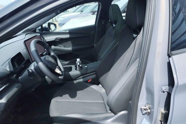 Used Volkswagen ID.UNYX 2025 Pure Model Left Front Seat