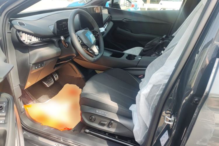 Used Volkswagen ID.UNYX 2025 Pure Model Left Front Seat