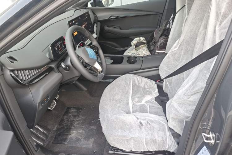 Used Volkswagen ID.UNYX 2025 Pure Model Left Front Seat