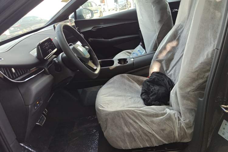 Used Volkswagen ID.UNYX 2025 Pure Model Left Front Seat
