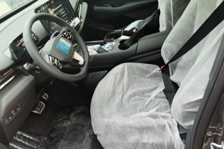 Used Volkswagen ID.UNYX 2025 Pure Model Left Front Seat