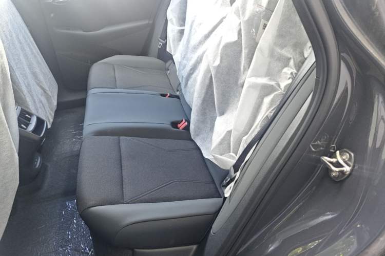 Used Volkswagen ID.UNYX 2025 Pure Model Left Rear Seat
