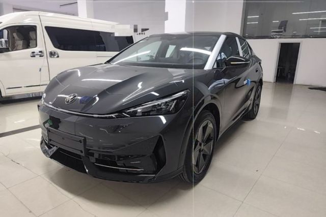 Used Volkswagen ID.UNYX 2025 Pure Model