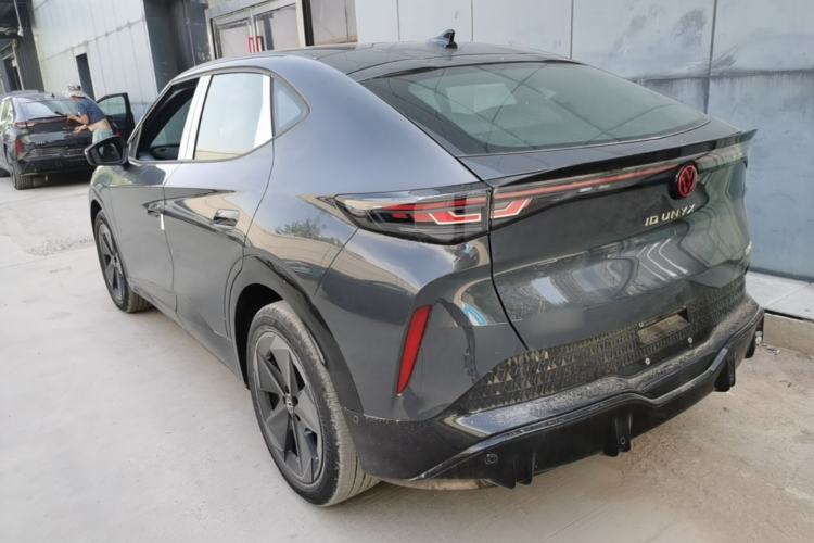 Used Volkswagen ID.UNYX 2025 Pure Model Rear Left 45 Deg