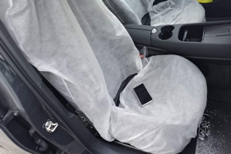 Used Volkswagen ID.UNYX 2025 Pure Model Right Front Seat