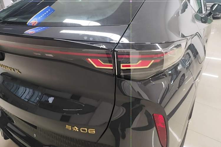 Used Volkswagen ID.UNYX 2025 Pure Model Right Rear Taillight