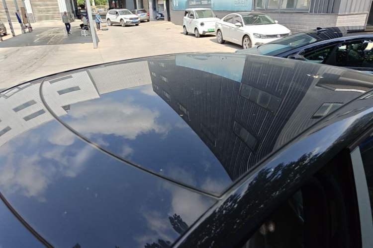 Used Volkswagen ID.UNYX 2025 Pure Model Roof
