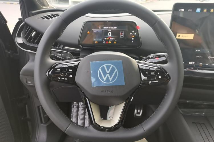 Used Volkswagen ID.UNYX 2025 Pure Model Steering Wheel