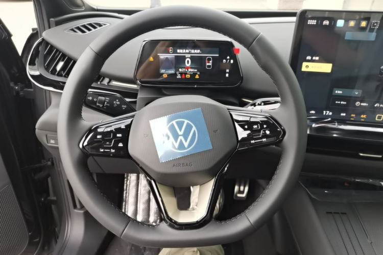 Used Volkswagen ID.UNYX 2025 Pure Model Steering Wheel