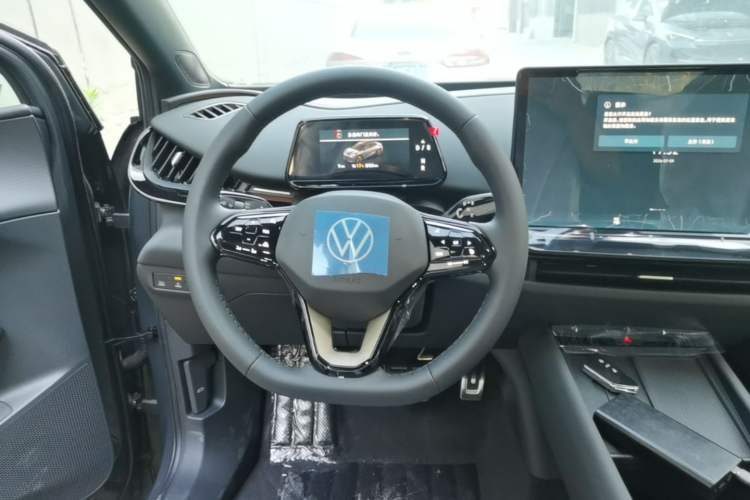 Used Volkswagen ID.UNYX 2025 Pure Model Steering Wheel