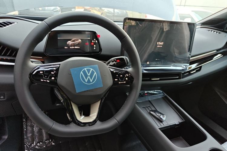Used Volkswagen ID.UNYX 2025 Pure Model Steering Wheel