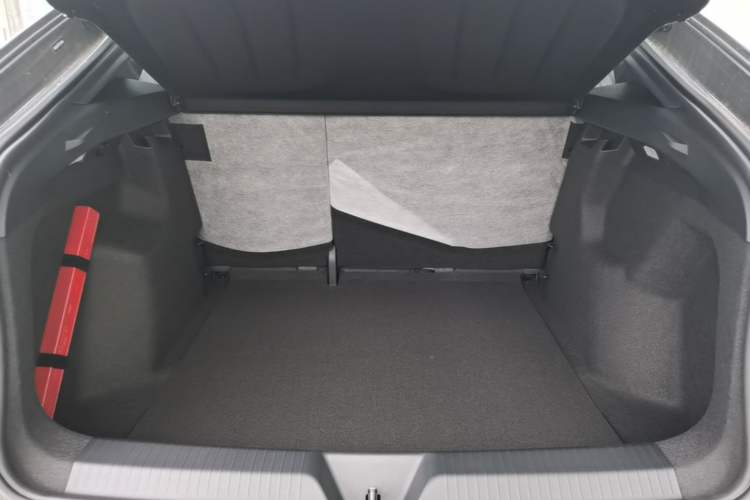 Used Volkswagen ID.UNYX 2025 Pure Model Trunk