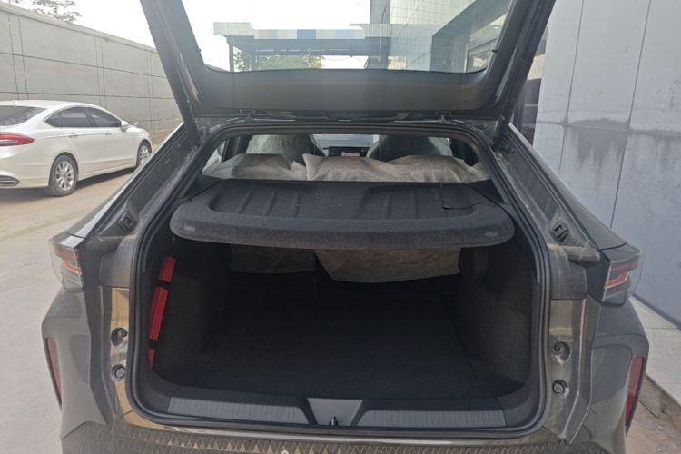 Used Volkswagen ID.UNYX 2025 Pure Model Trunk