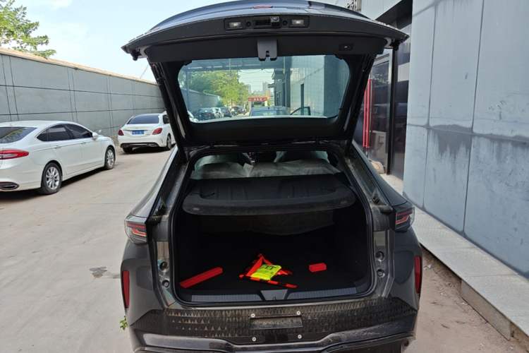 Used Volkswagen ID.UNYX 2025 Pure Model Trunk
