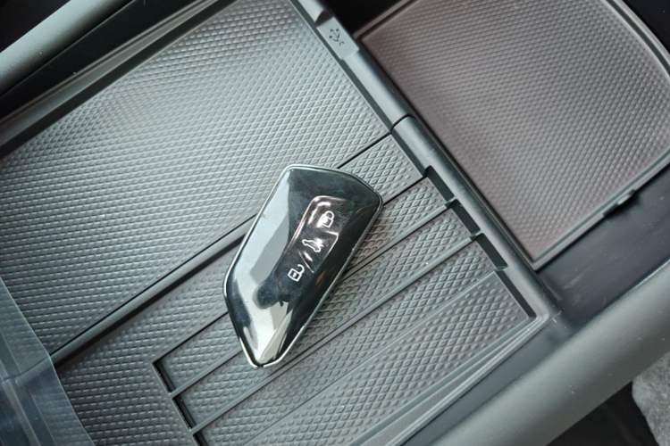 Used Volkswagen ID.UNYX 2025 Pure Model Vehicle Key