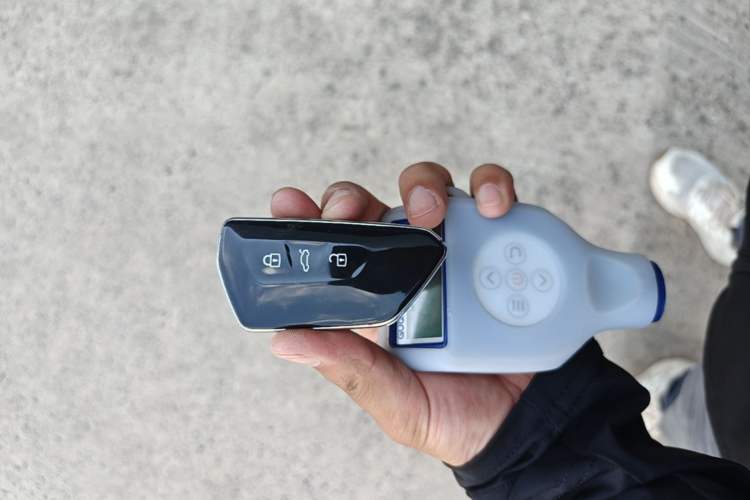 Used Volkswagen ID.UNYX 2025 Pure Model Vehicle Key