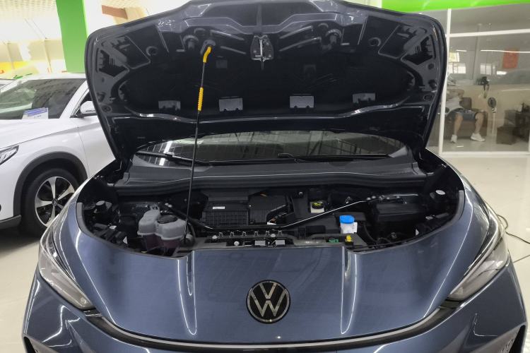 Used Volkswagen ID.UNYX 2025 Pro model Engine Bay