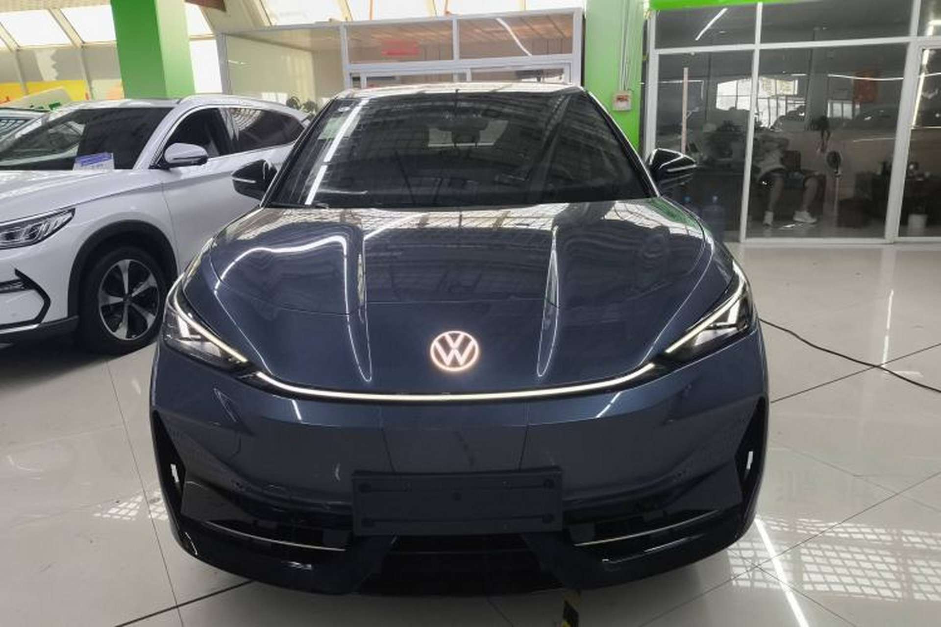 Used Volkswagen ID.UNYX 2025 Pro model Front