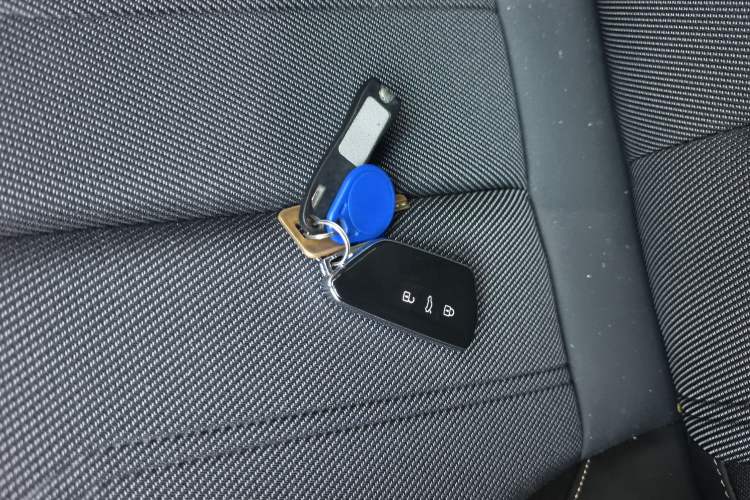 Used Volkswagen ID.UNYX 2025 Pure Model Interior 1