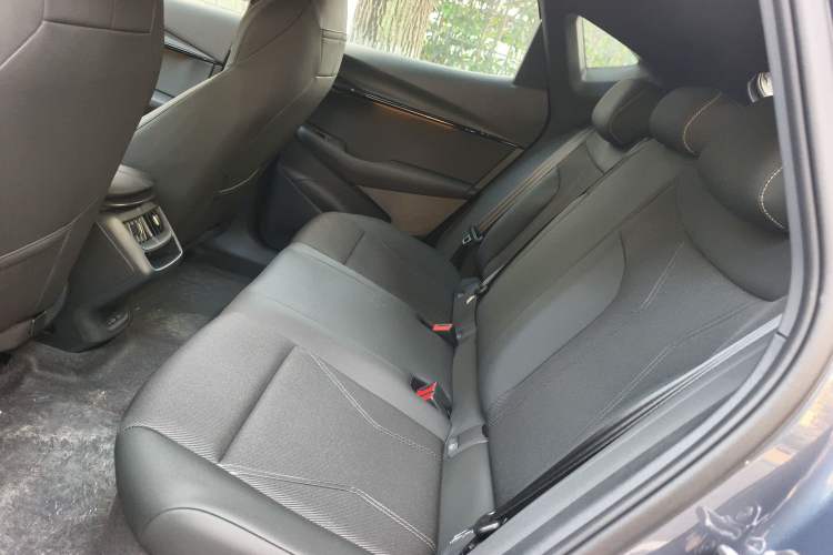 Used Volkswagen ID.UNYX 2025 Pure Model Interior 4