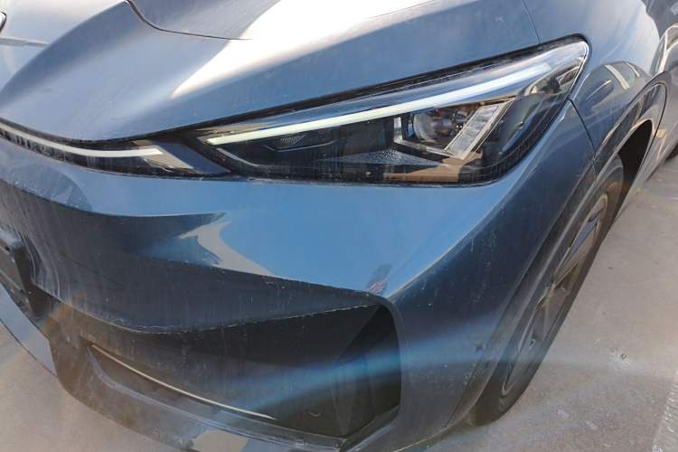 Used Volkswagen ID.UNYX 2025 Pure Model Left Front Headlight