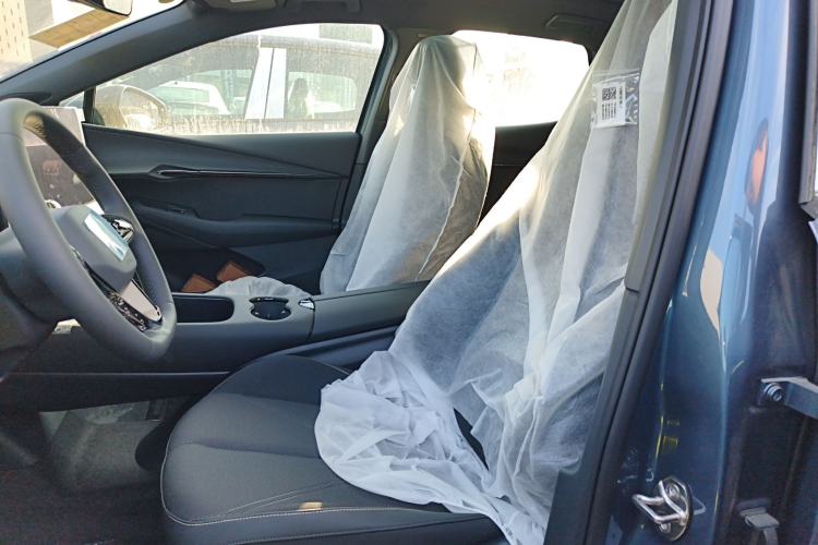 Used Volkswagen ID.UNYX 2025 Pure Model Left Front Seat