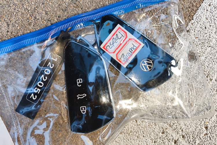 Used Volkswagen ID.UNYX 2025 Pure Model Vehicle Key