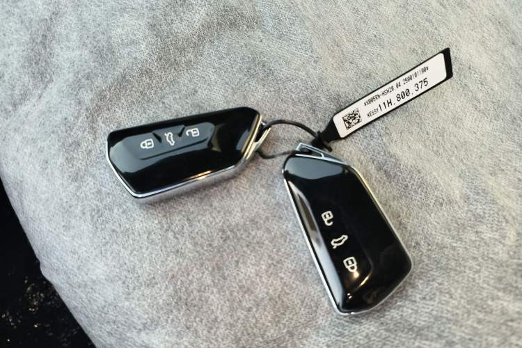 Used Volkswagen ID.UNYX 2025 Pure Model Vehicle Key