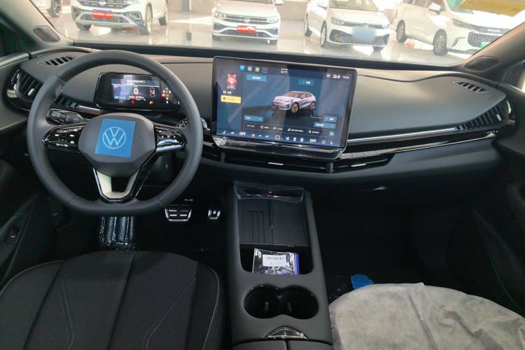 Used Volkswagen ID.UNYX 2025 Pure Model Center Console