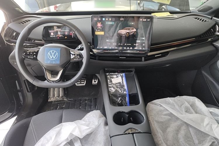 Used Volkswagen ID.UNYX 2025 Pure Model Center Console