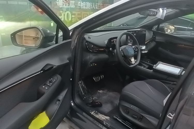 Used Volkswagen ID.UNYX 2025 Pure Model Driver Seat