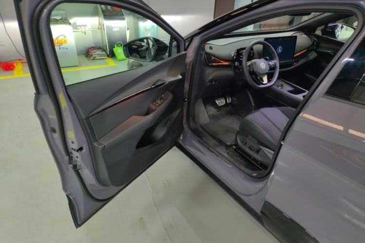 Used Volkswagen ID.UNYX 2025 Pure Model Driver Seat