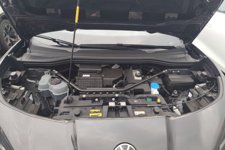 Used Volkswagen ID.UNYX 2025 Pure Model Engine Bay