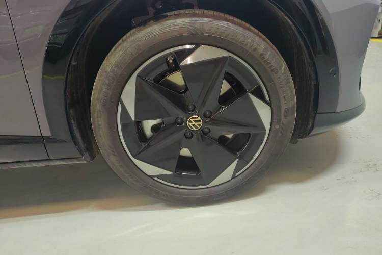 Used Volkswagen ID.UNYX 2025 Pure Model Exterior 1