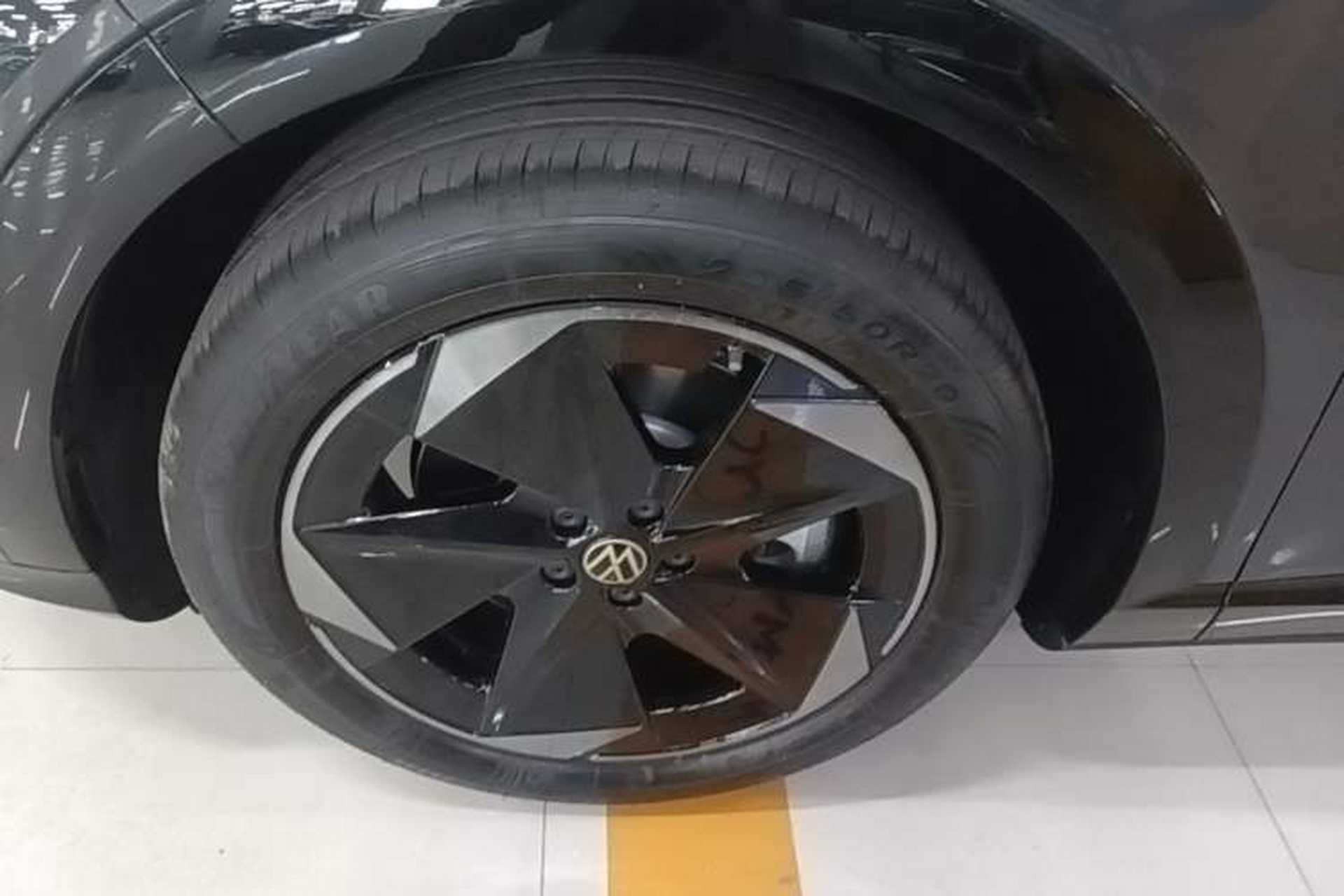 Used Volkswagen ID.UNYX 2025 Pure Model Exterior 4