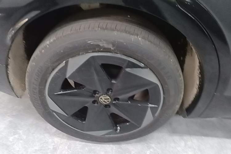 Used Volkswagen ID.UNYX 2025 Pure Model Exterior 5