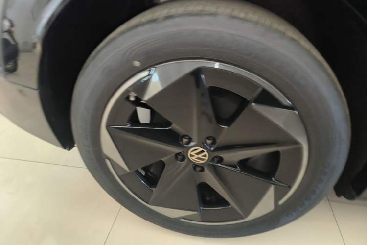 Used Volkswagen ID.UNYX 2025 Pure Model Exterior 5