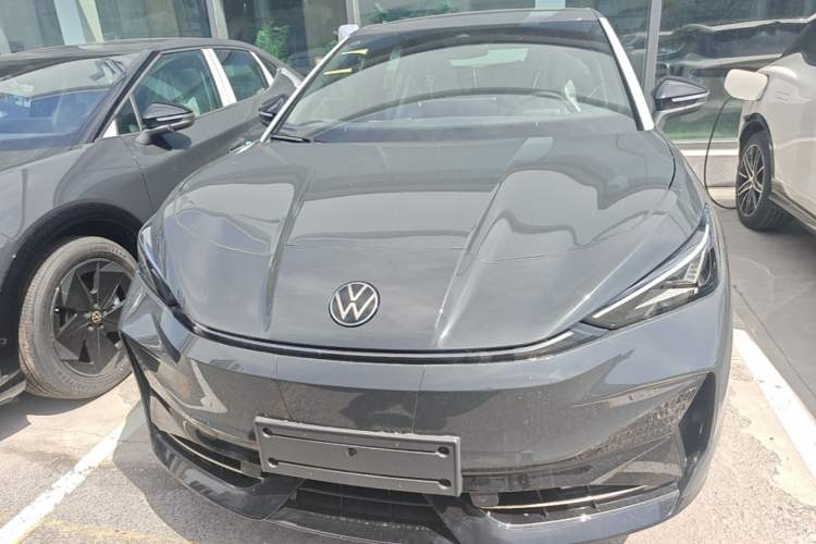 Used Volkswagen ID.UNYX 2025 Pure Model Front