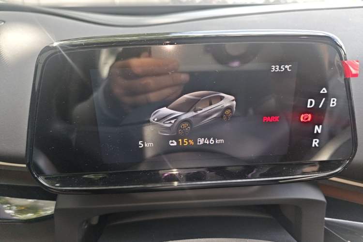 Used Volkswagen ID.UNYX 2025 Pure Model Instrument Cluster