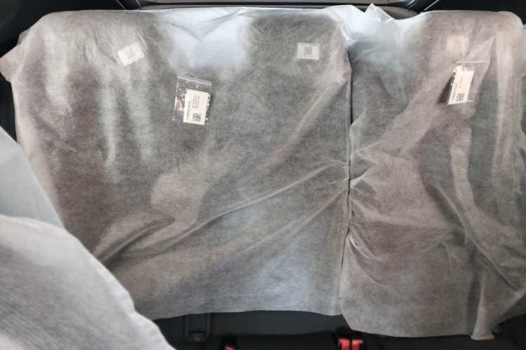 Used Volkswagen ID.UNYX 2025 Pure Model Interior 7