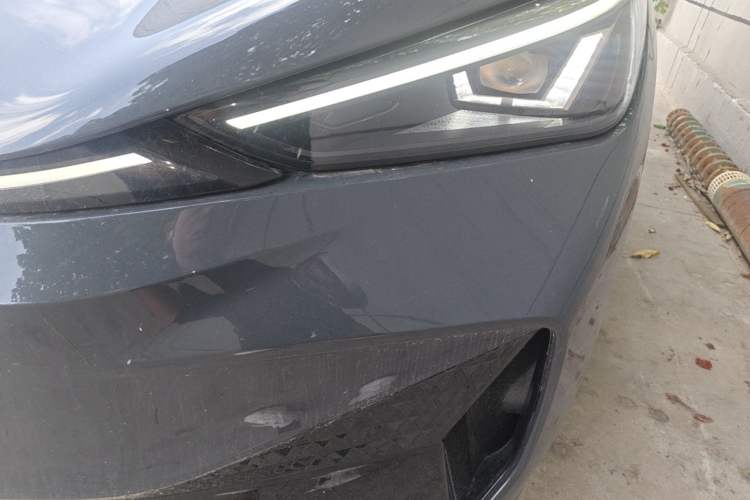 Used Volkswagen ID.UNYX 2025 Pure Model Left Front Headlight