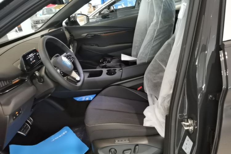 Used Volkswagen ID.UNYX 2025 Pure Model Left Front Seat