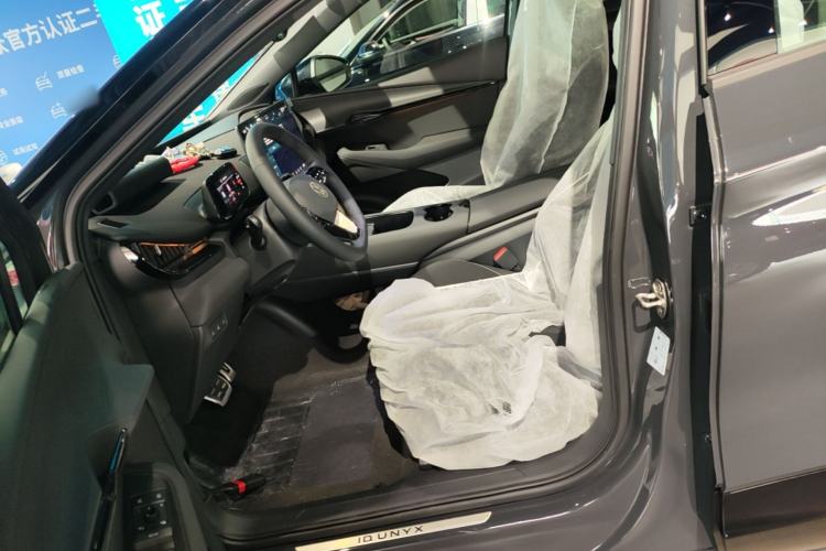 Used Volkswagen ID.UNYX 2025 Pure Model Left Front Seat