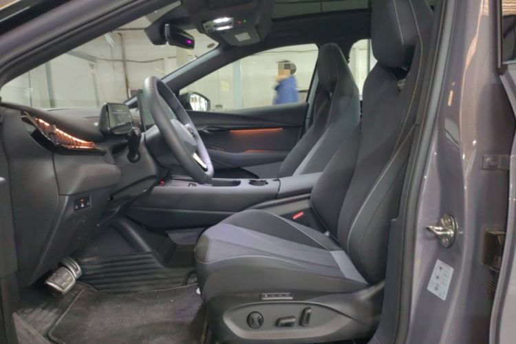 Used Volkswagen ID.UNYX 2025 Pure Model Left Front Seat