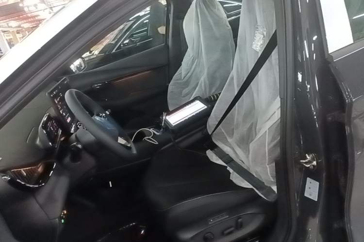 Used Volkswagen ID.UNYX 2025 Pure Model Left Front Seat