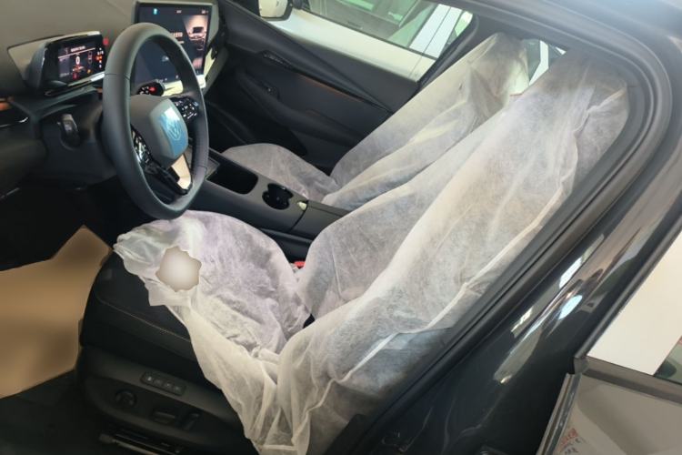 Used Volkswagen ID.UNYX 2025 Pure Model Left Front Seat